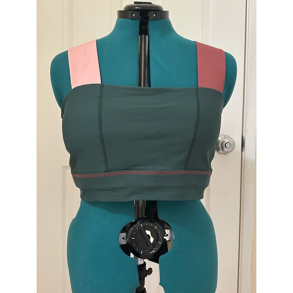 summersalt Plus Sz 22 High Square Neck Sports Bra W/ Green/Pink/Mauve Colorway